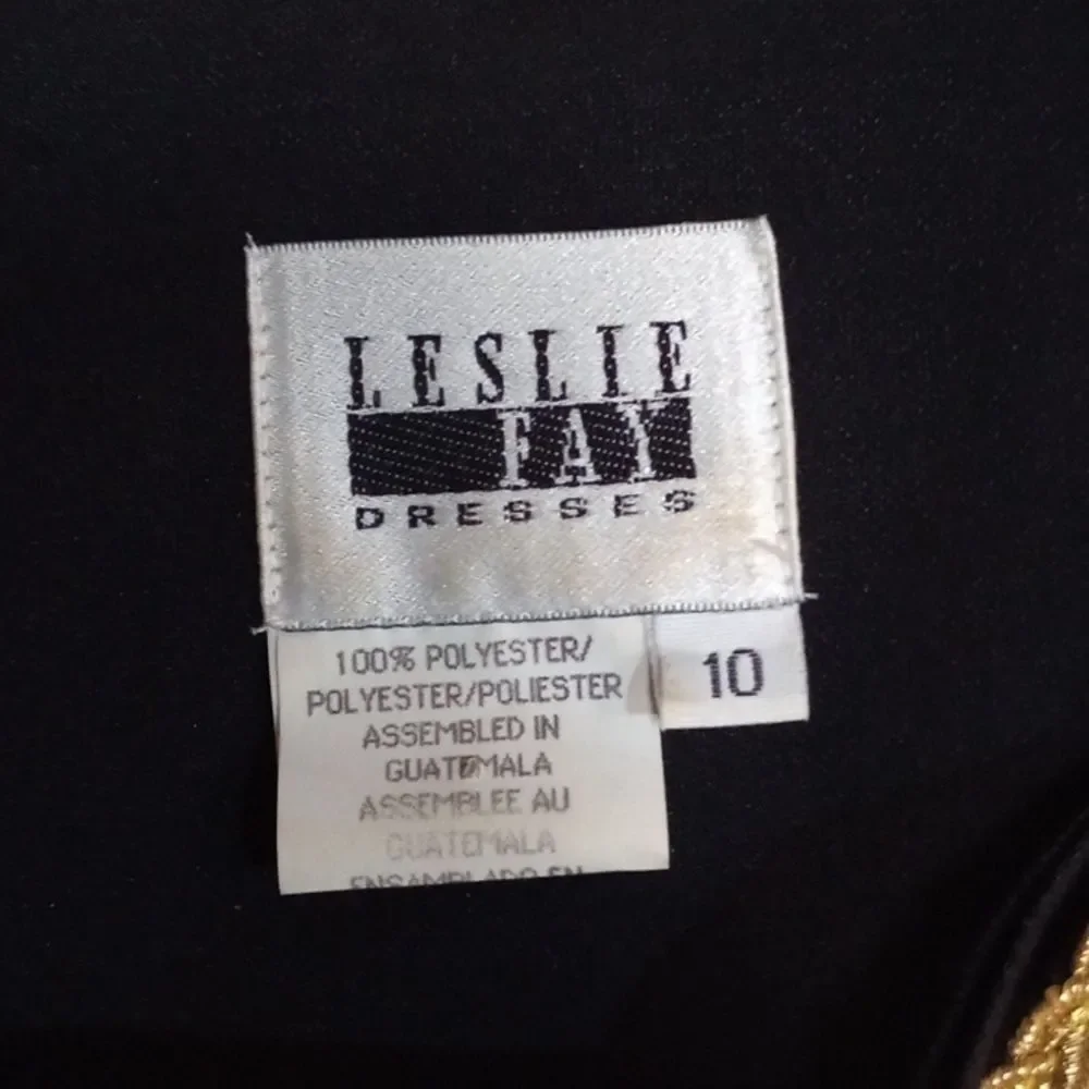 Leslie Faye women's jacket size 10 black and gold nwt (Rox022)
